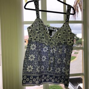 Adorable flowery cami